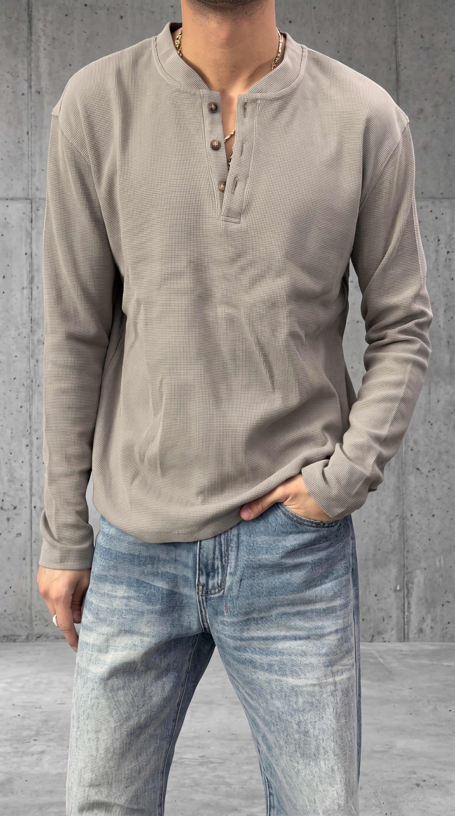 NULL WAFLLE HENLEY