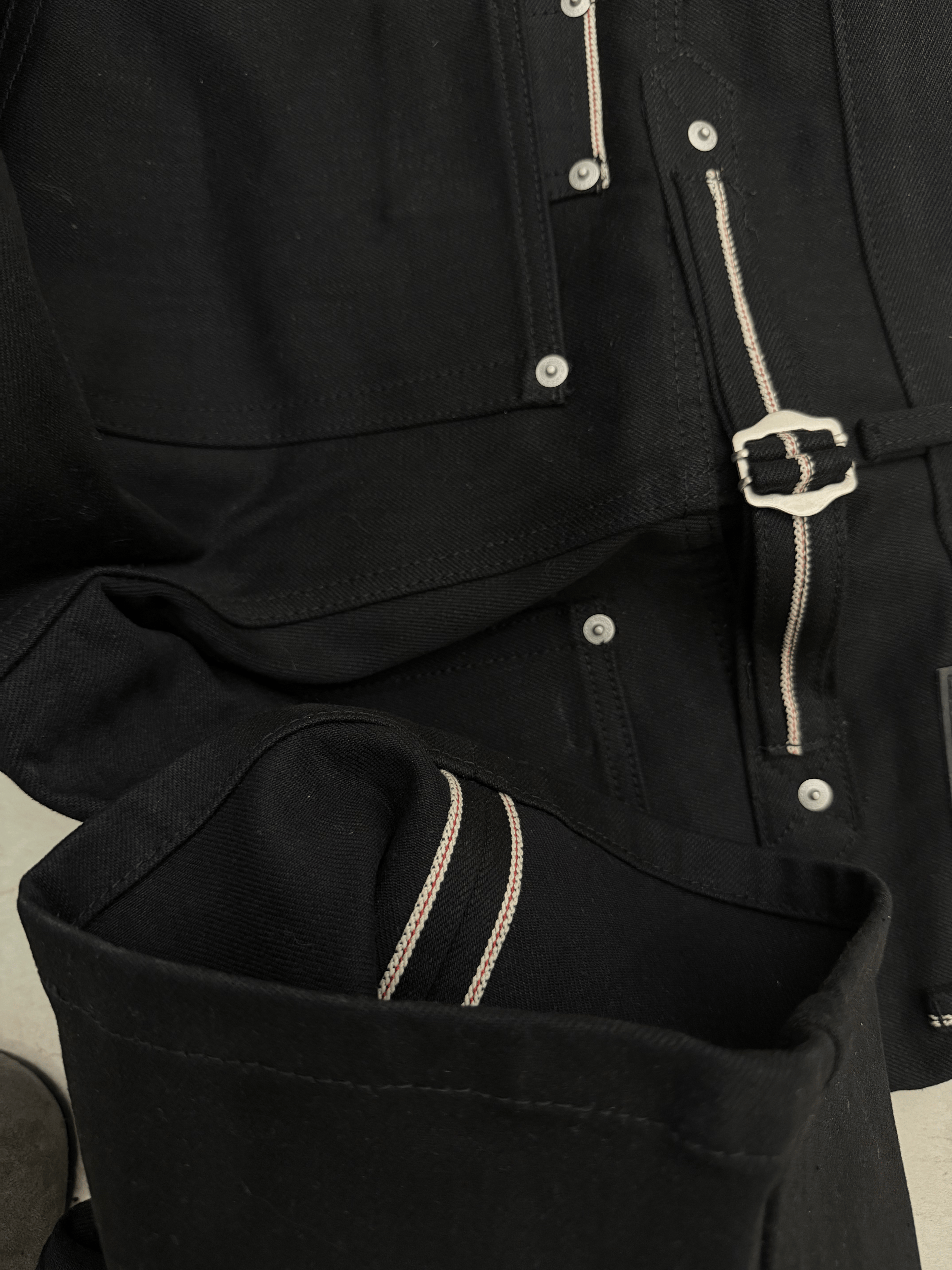 NULL FLARED SELVEDGE DENIM