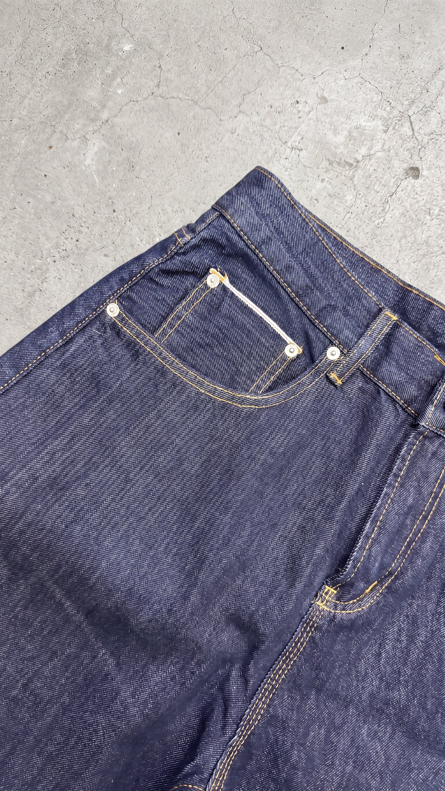 NULL SELVEDGE EVERYDAY DENIM